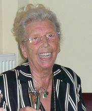 Meine Mutter, Grete Laue